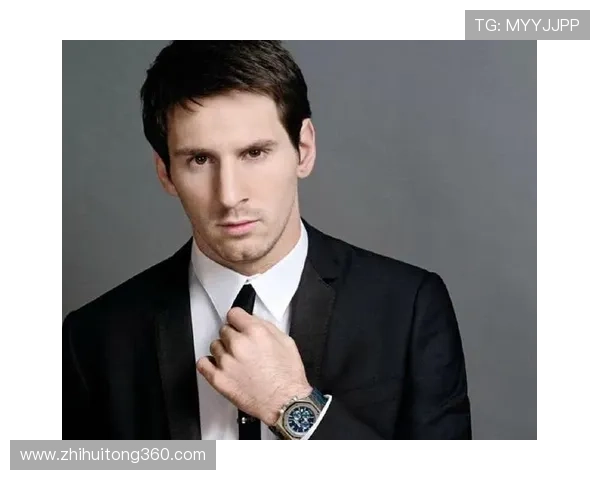 世界两大足球明星的巅峰对决与传奇人生解析